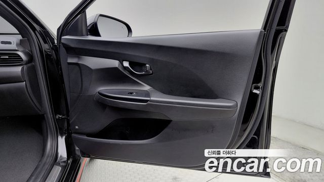 Hyundai Veloster (JS) 2.0 N 2021 — фото 19