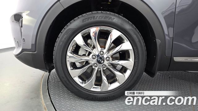 Kia Sorento Diesel 2.0 2WD Prestige 2019 — фото 5
