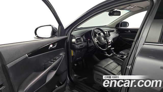 Kia Sorento Diesel 2.0 2WD Prestige 2019 — фото 10