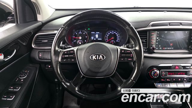 Kia Sorento Diesel 2.0 2WD Prestige 2019 — фото 12