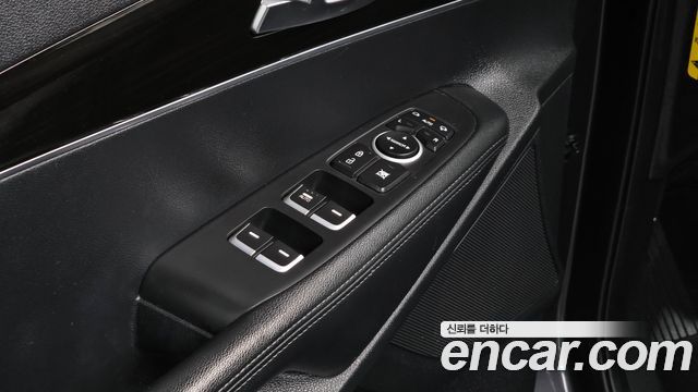 Kia Sorento Diesel 2.0 2WD Prestige 2019 — фото 16