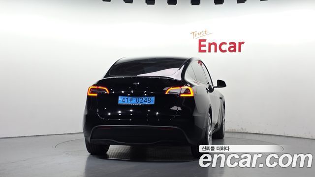 Tesla Model Y RWD 2024 — фото 4