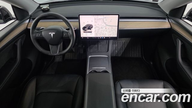 Tesla Model Y RWD 2024 — фото 7