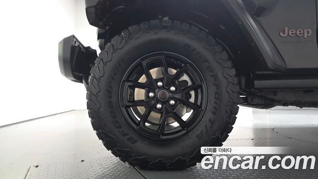 Jeep Wrangler (JL) 2.0 Rubicon Power Top 4Door 2024 — фото 5