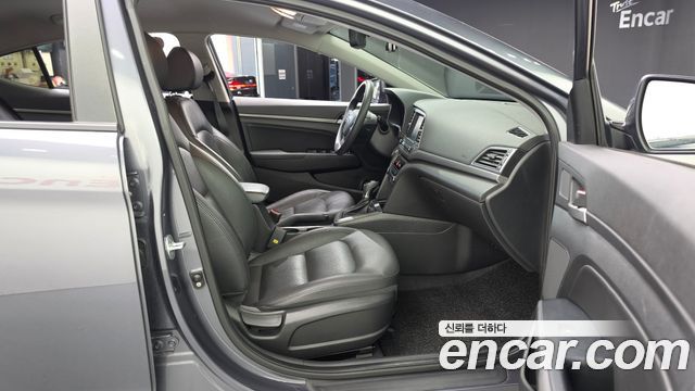 Hyundai Avante (AD) 1.6 GDI Value Plus 2018 — фото 11