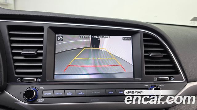 Hyundai Avante (AD) 1.6 GDI Value Plus 2018 — фото 15
