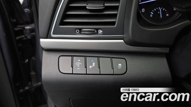 Hyundai Avante (AD) 1.6 GDI Value Plus 2018 — фото 16