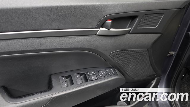 Hyundai Avante (AD) 1.6 GDI Value Plus 2018 — фото 17