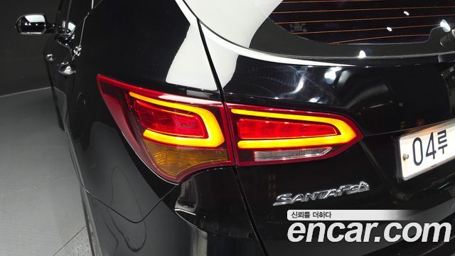 Hyundai Santa Fe The Prime Diesel 2.0 2WD Premium 2016 — фото 23