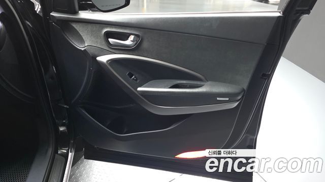 Hyundai Santa Fe The Prime Diesel 2.0 2WD Premium 2016 — фото 24