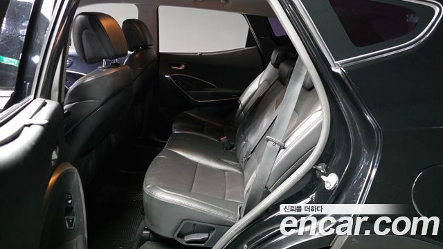 Hyundai Santa Fe The Prime Diesel 2.0 2WD Premium 2016 — фото 26