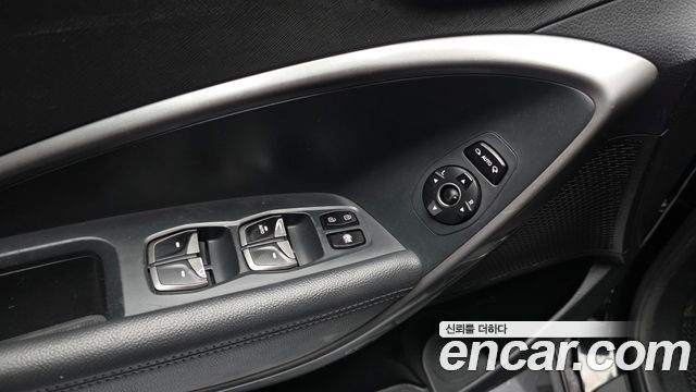 Hyundai Santa Fe The Prime Diesel 2.0 2WD Premium 2016 — фото 31