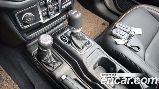 Jeep Wrangler (JL) 2.0 Sahara Power Top 4Door 2024 — фото 9