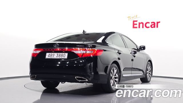 Hyundai Grandeur (HG) LPG HG300 Prime 2012 — фото 2