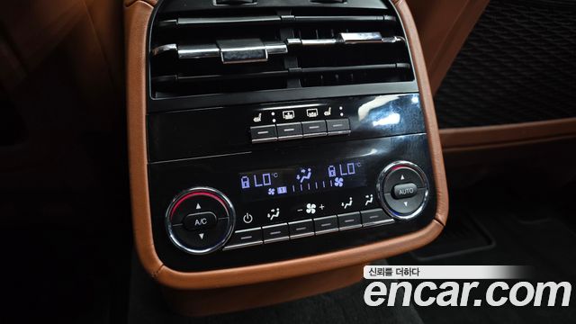 Maserati Quattroporte GTS 3.8 V8 Gransport 2018 — фото 19