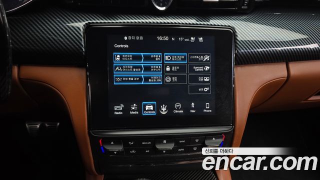 Maserati Quattroporte GTS 3.8 V8 Gransport 2018 — фото 20