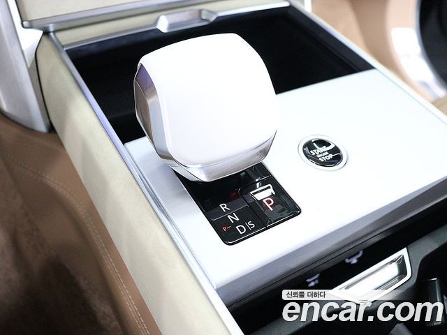 Land Rover Range Rover (V) P615 SV LWB 2024 — фото 8