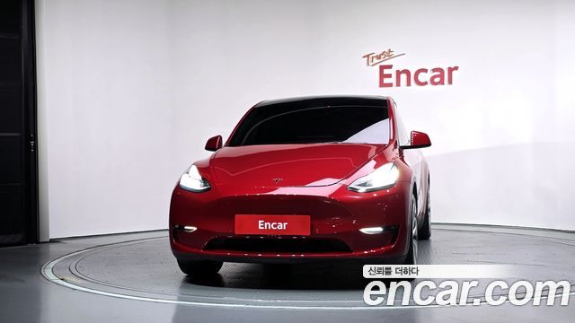 Tesla Model Y Standard Range RWD 2021 — фото 3