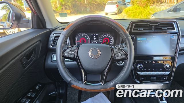 KG Mobility (SsangYong) Very New Tivoli Gasoline 1.5 2WD V3 Special 2021 — фото 13