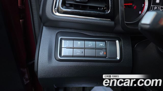 KG Mobility (SsangYong) Very New Tivoli Gasoline 1.5 2WD V3 Special 2021 — фото 19