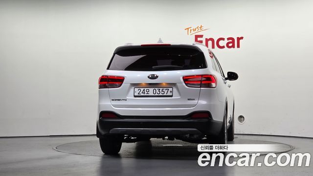 Kia Sorento Diesel 2.0 2WD Prestige 2017 — фото 4