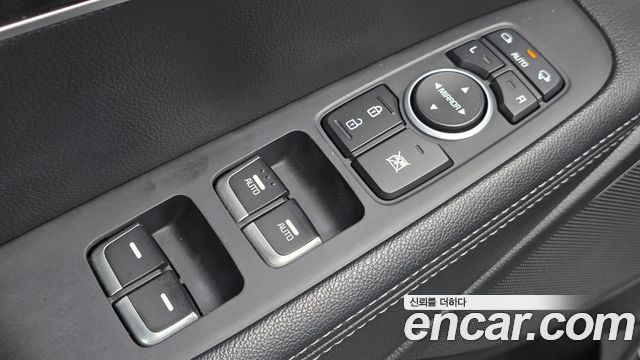 Kia Sorento Diesel 2.0 2WD Prestige 2017 — фото 12