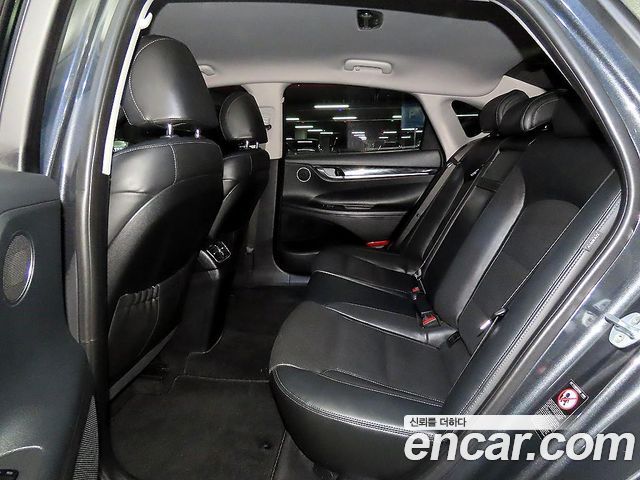 Hyundai Grandeur (IG) 2.4 Premium 2019 — фото 24