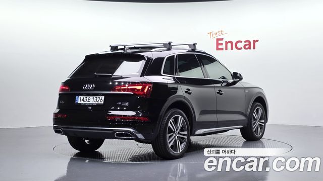 Audi Q5 (FY) 45 TFSI Quattro Premium 2022 — фото 2