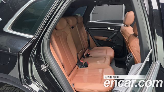 Audi Q5 (FY) 45 TFSI Quattro Premium 2022 — фото 11