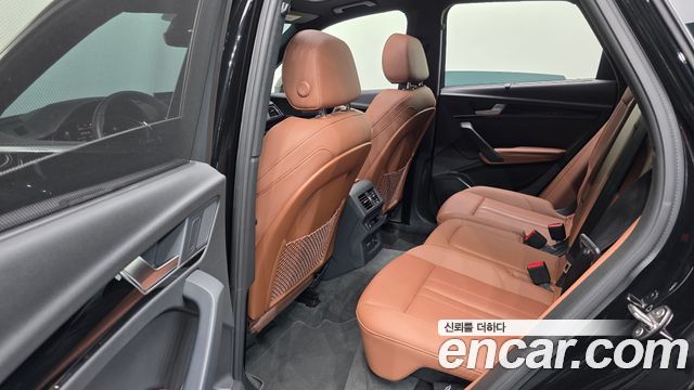 Audi Q5 (FY) 45 TFSI Quattro Premium 2022 — фото 12