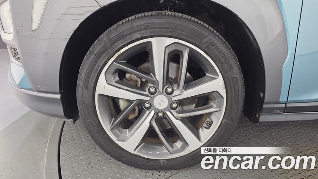 Hyundai Kona 1.6 Turbo 2WD Modern Art 2018 — фото 5