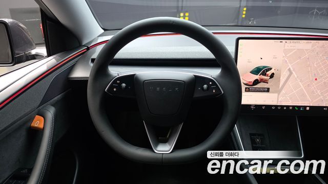 Tesla Model Y Long Range AWD 2025 — фото 13