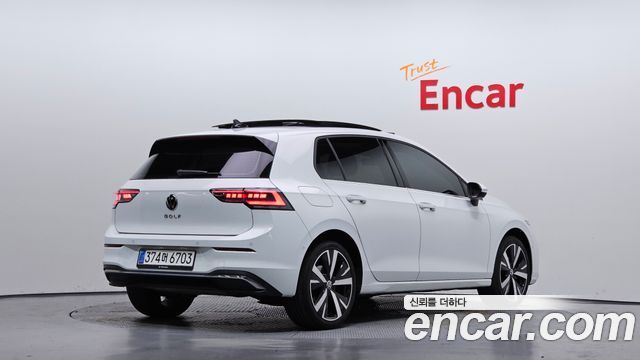Volkswagen Golf (VIII) 2.0 TDI Prestige 2025 — фото 2