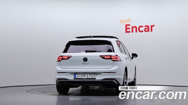 Volkswagen Golf (VIII) 2.0 TDI Prestige 2025 — фото 4