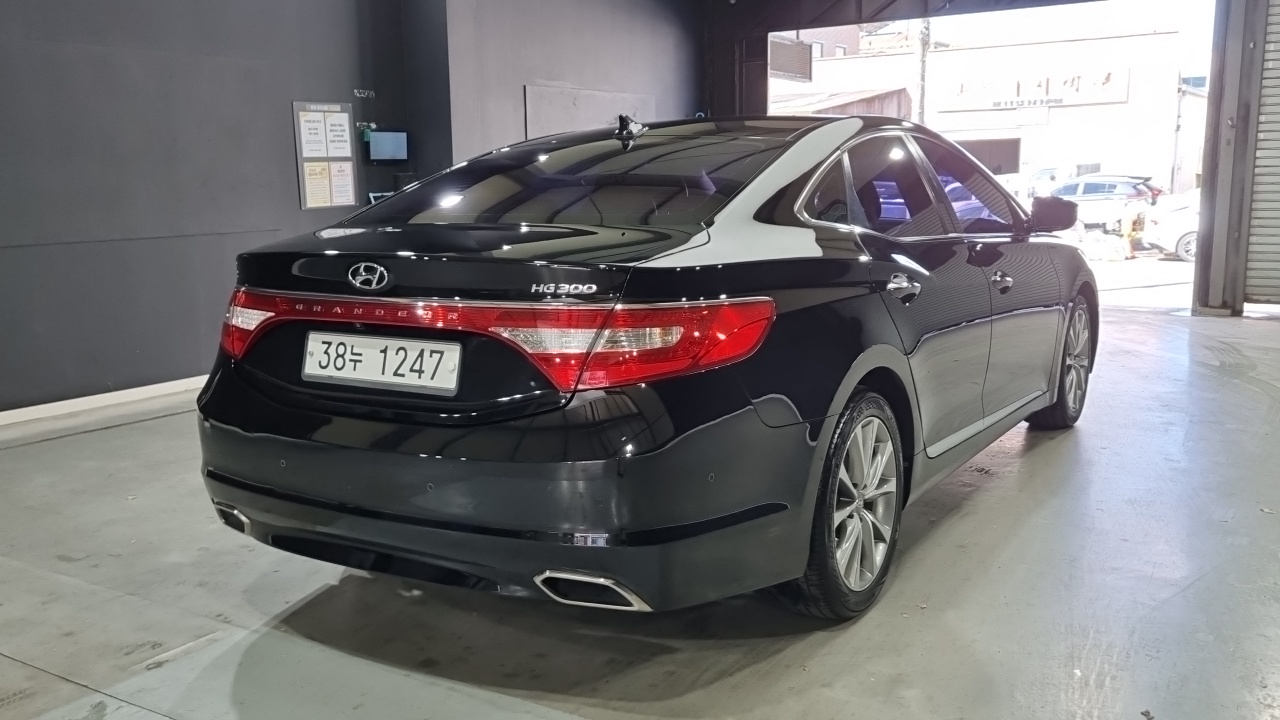 Hyundai Grandeur (HG) LPG HG300 Exclusive 2015 — фото 2