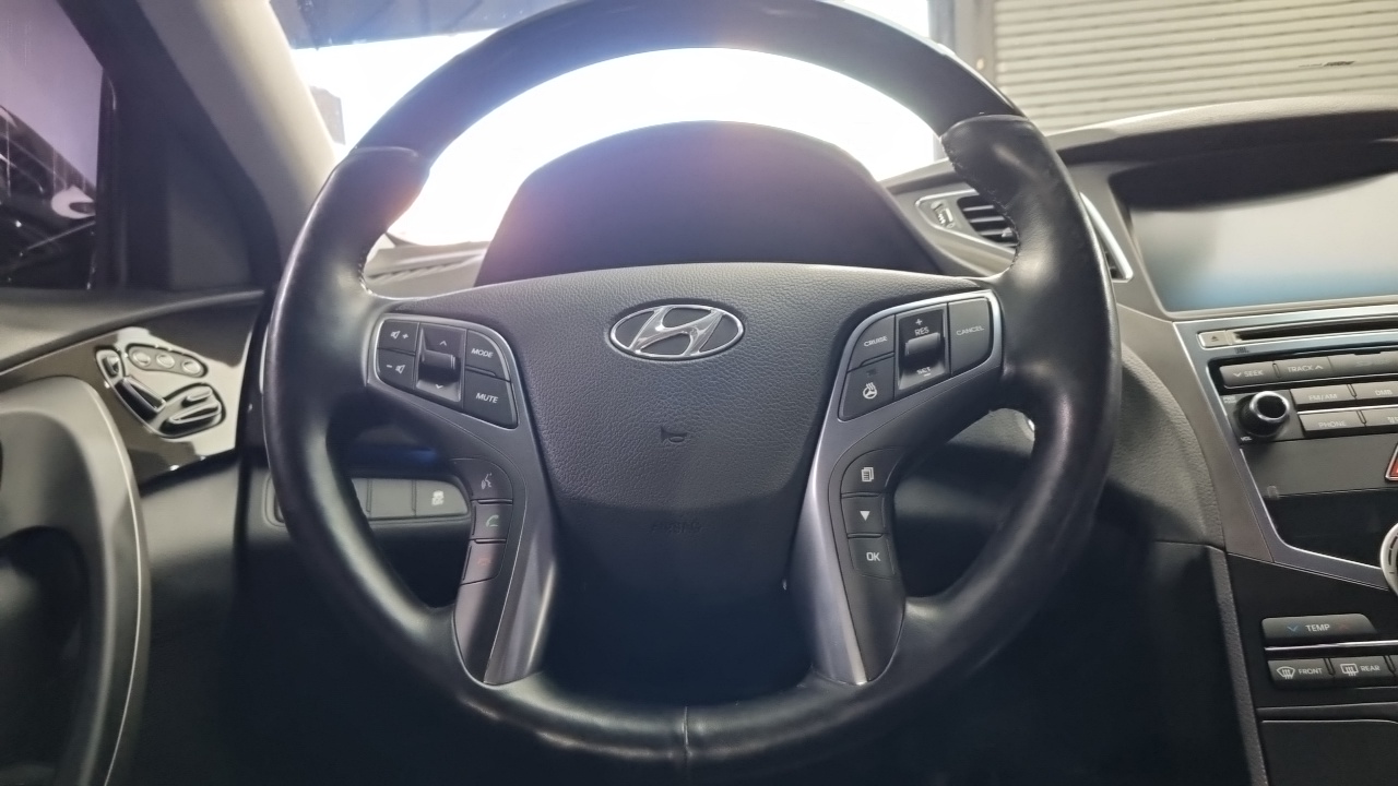 Hyundai Grandeur (HG) LPG HG300 Exclusive 2015 — фото 16