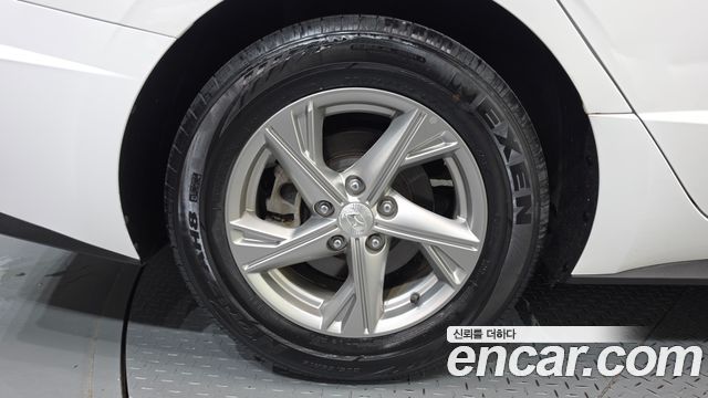 Hyundai Sonata (DN8) 2.0 LPG(rental car) Smart 2020 — фото 5