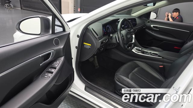 Hyundai Sonata (DN8) 2.0 LPG(rental car) Smart 2020 — фото 10