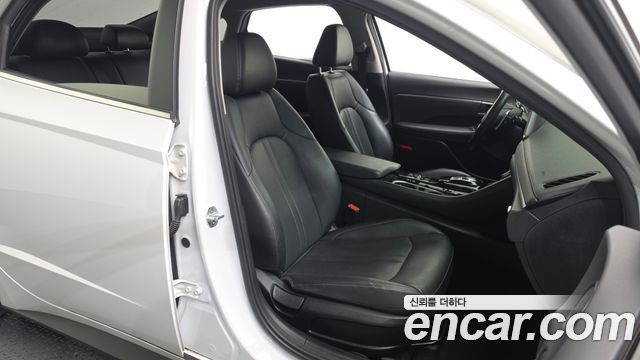 Hyundai Sonata (DN8) 2.0 LPG(rental car) Smart 2020 — фото 26