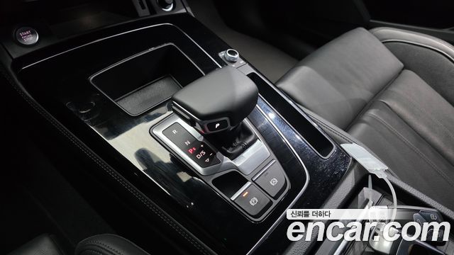 Audi Q5 (FY) 40 TDI Quattro Premium 2021 — фото 9