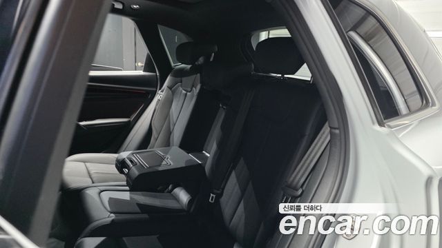 Audi Q5 (FY) 40 TDI Quattro Premium 2021 — фото 12