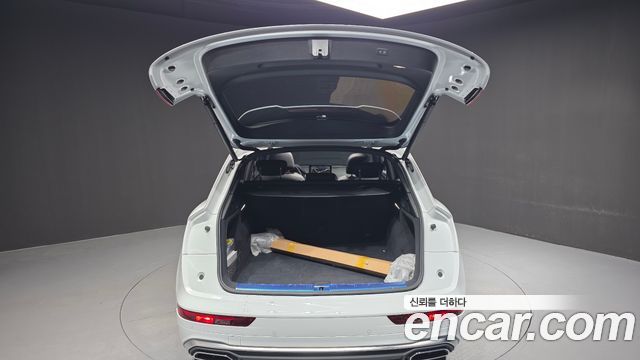 Audi Q5 (FY) 40 TDI Quattro Premium 2021 — фото 17