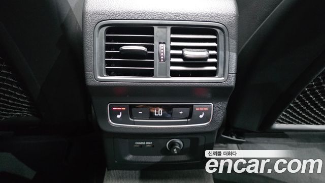 Audi Q5 (FY) 40 TDI Quattro Premium 2021 — фото 29