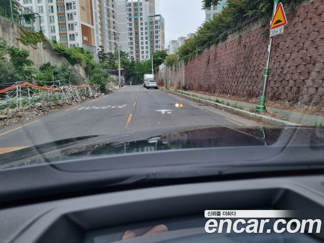 Genesis G80 (RG3) Gasoline 3.5 Turbo AWD 2023 — фото 16
