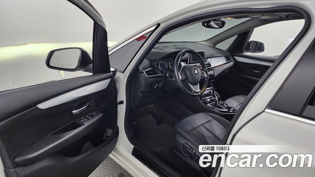 BMW 2 Series Active Tourer (F45) Joy 2019 — фото 10