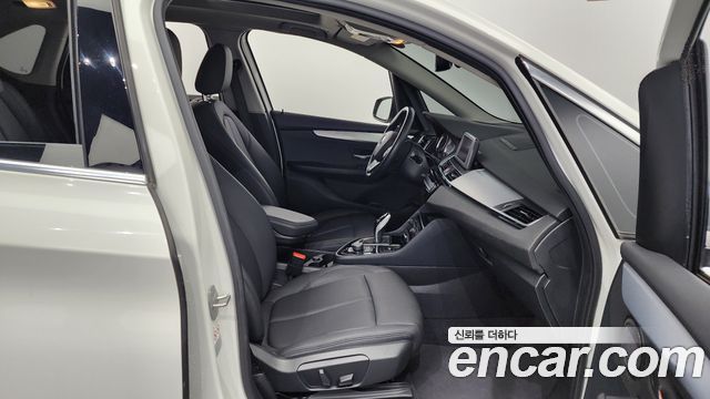 BMW 2 Series Active Tourer (F45) Joy 2019 — фото 15