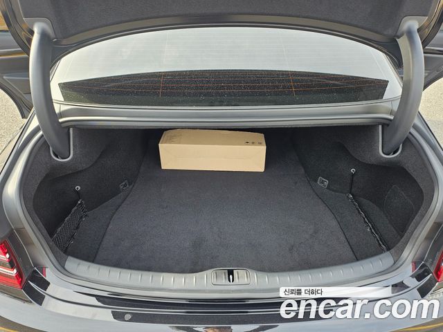 Genesis G80 (RG3) Gasoline 2.5 Turbo AWD 2023 — фото 10