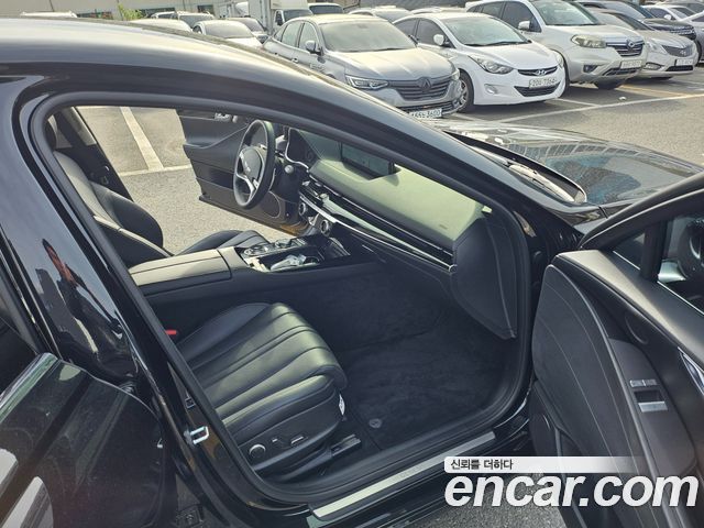 Genesis G80 (RG3) Gasoline 2.5 Turbo AWD 2023 — фото 17