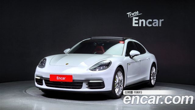 Porsche Panamera (971) 2.9 AWD E-Hybrid 2020 — фото 1