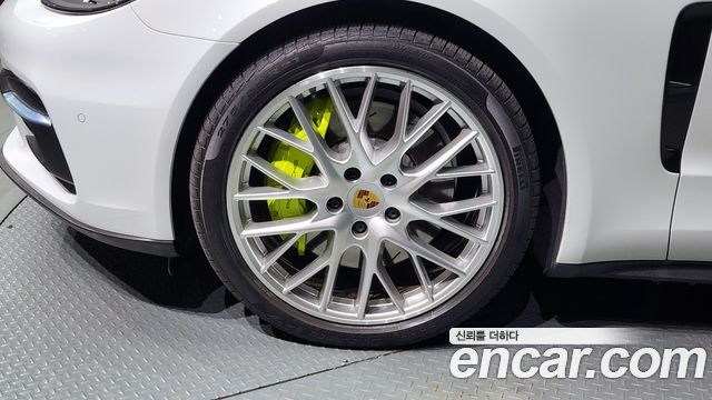Porsche Panamera (971) 2.9 AWD E-Hybrid 2020 — фото 5